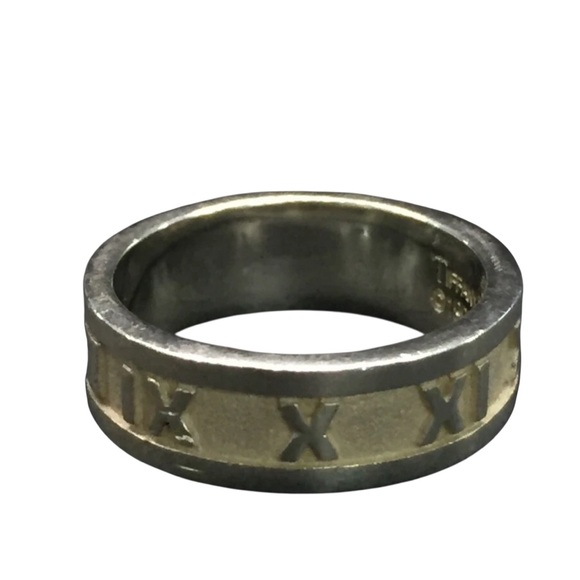 TIFFANY&CO. Atlas 1995 Roman Number Ring - Picture 4 of 5